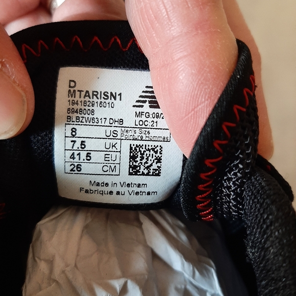 New Balance sneakers - Picture 4 of 7